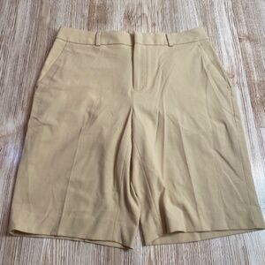 Women's banana republic tan 10" dress shorts size 4 BNWT
